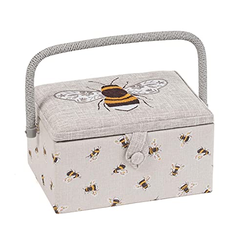 Hobby Gift MRME 87.1 Esclusiva Cucito Media, Scatola portaoggetti Artigianale, Vassoio per Accessori, puntaspilli, Manico in PVC, 18,5 x 25,5 x 14,5 cm, Legno, Ape Ricamata - 8earn